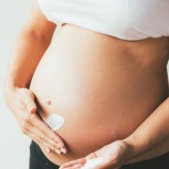 Pregnancy stretch marks: Causes, prevention, and removal