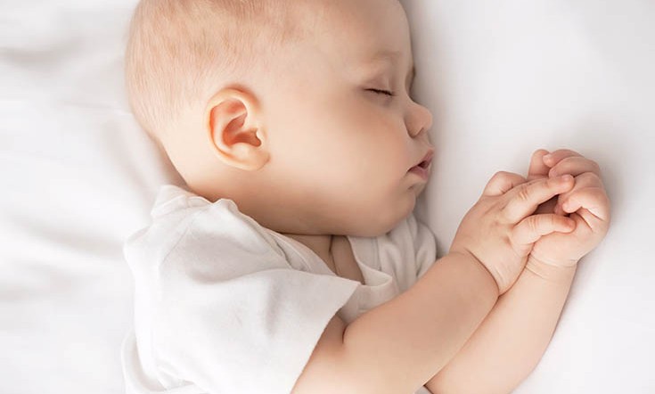 Tips for Helping Mum Cope with a Newborns Sleep Schedule