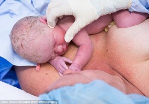 Mum helps deliver own baby via c-section