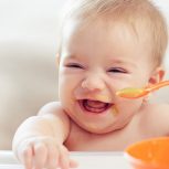 Babies First Foods – When to Introduce Each Food