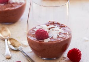 Healthy Pregnancy Snack - Chia Puddings