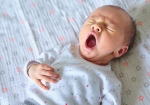 How to recognise your baby’s tired signs