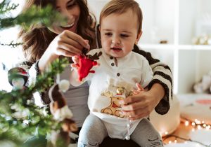 10 ideas to make Baby’s First Christmas special
