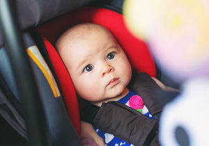 10 tricks to help a baby who hates the car seat