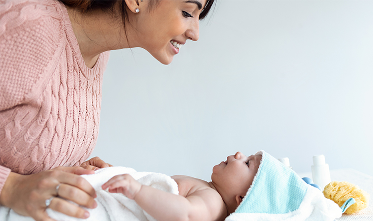 5 simple tips to manage your baby’s dry skin