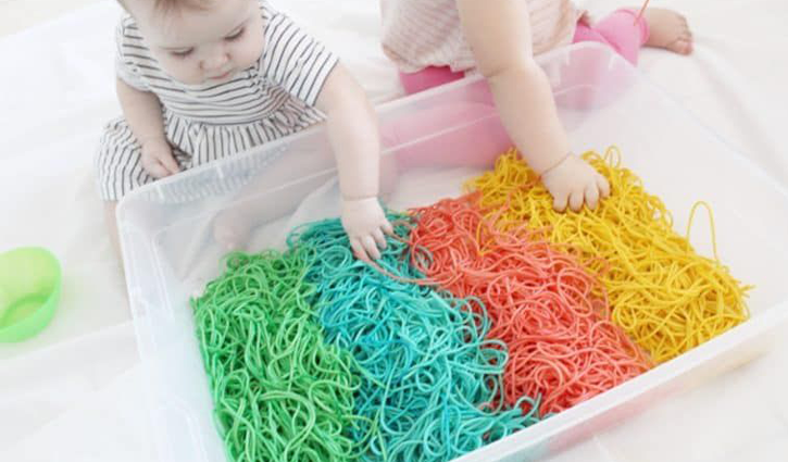 5 taste-safe baby messy play ideas for rainy day activities 