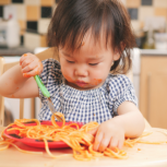 How to make toddler mealtimes a fun and calm experience