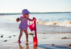 10 Essential Items for a Fun and Safe Beach Day with Your Baby